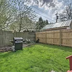 Comfortable Craftsman Home - 2 Miles To Ub Campus!