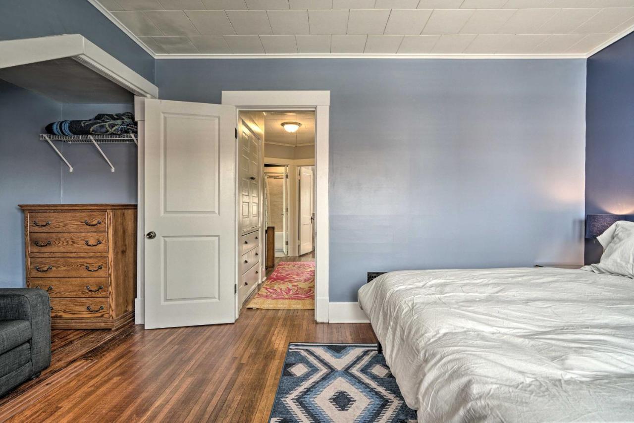 Comfortable Craftsman - 2 Miles To Ub Campus! Holiday home *
